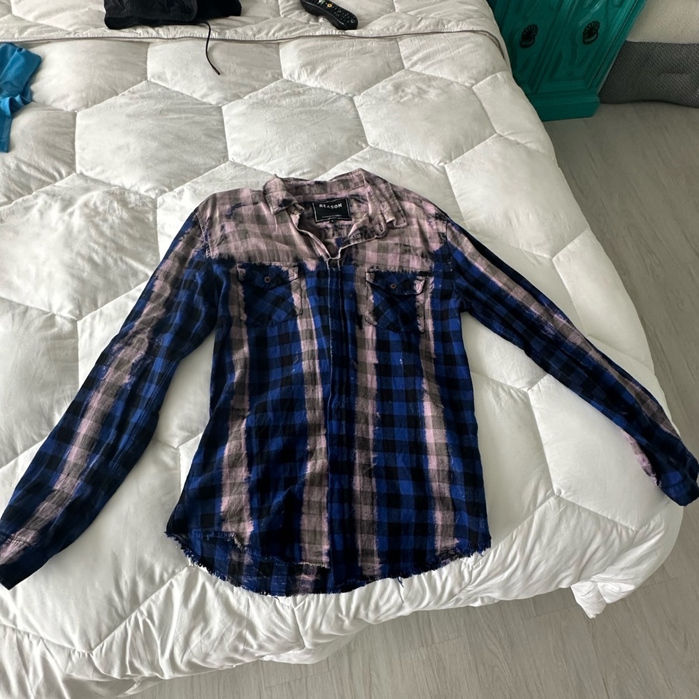Men’s checkered tie-dye button down.